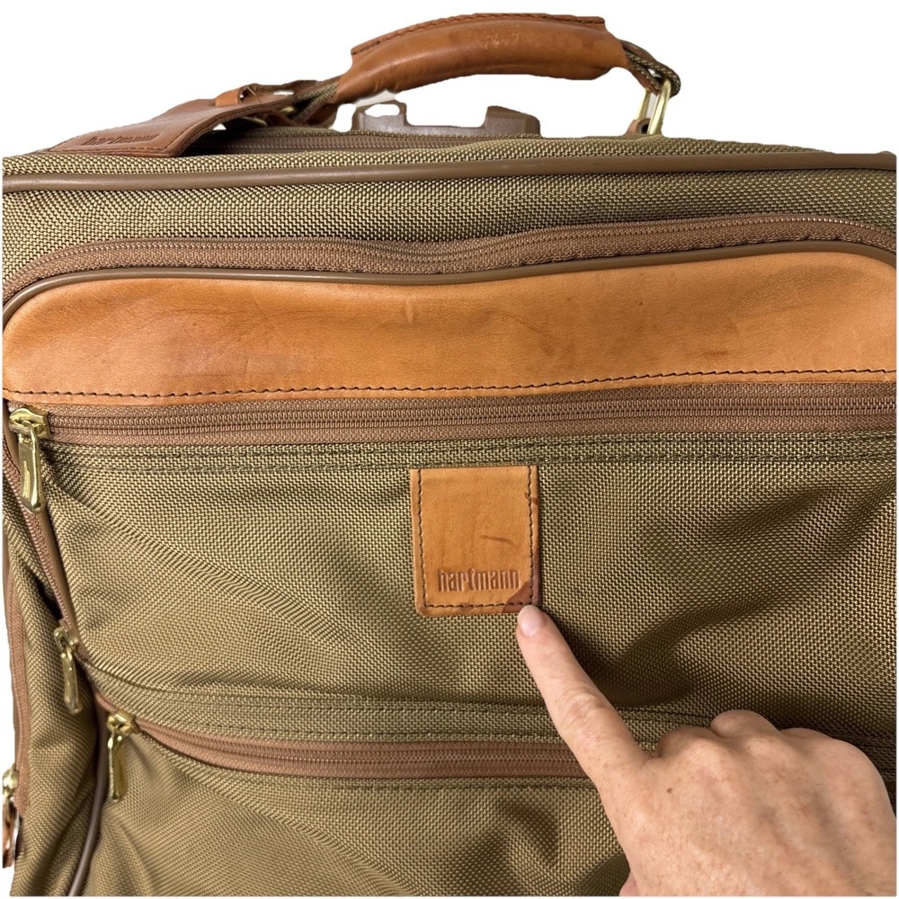 Hartmann Expandable 22" Carry On Suitcase Wheels/Rolling Leather Trim Luggage - Picture 8 of 16